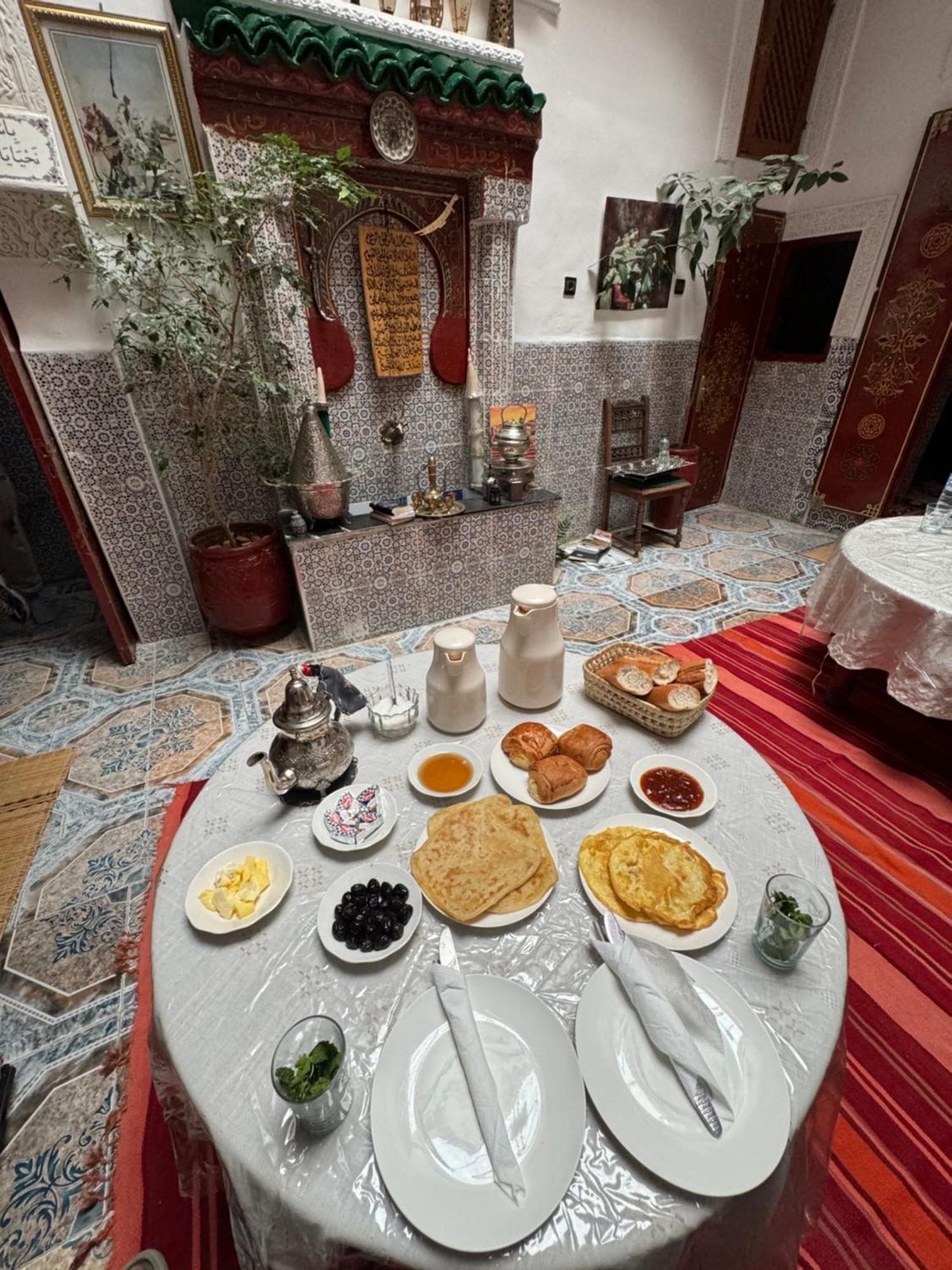 Hotel Dar Enouiina Fès Exterior foto